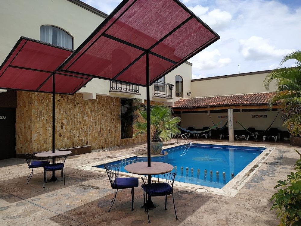 Hotel Dubrovnik Mérida Εξωτερικό φωτογραφία