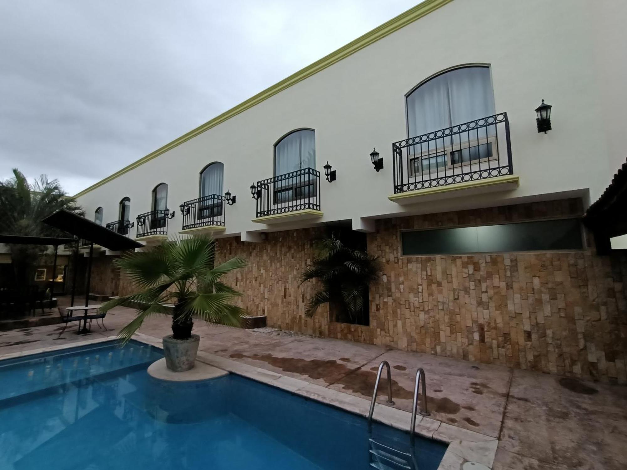 Hotel Dubrovnik Mérida Εξωτερικό φωτογραφία